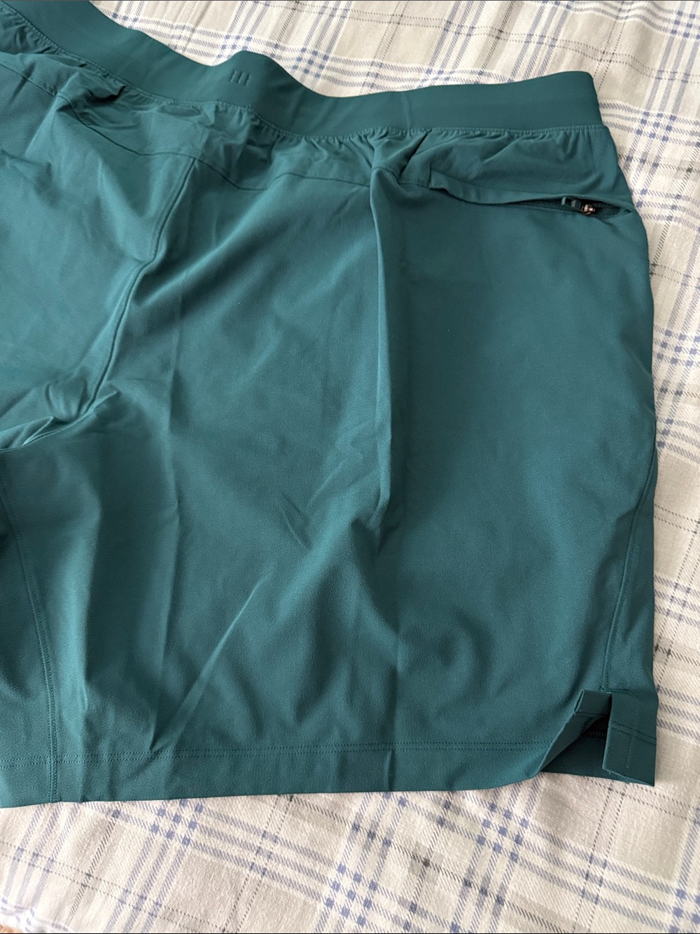 lululemon Teal-Green Athletic Shorts XXL with Drawstring 7” - Picture 7 of 13